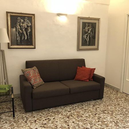 شقة Old Town House بولينيانو آ ماري المظهر الخارجي الصورة