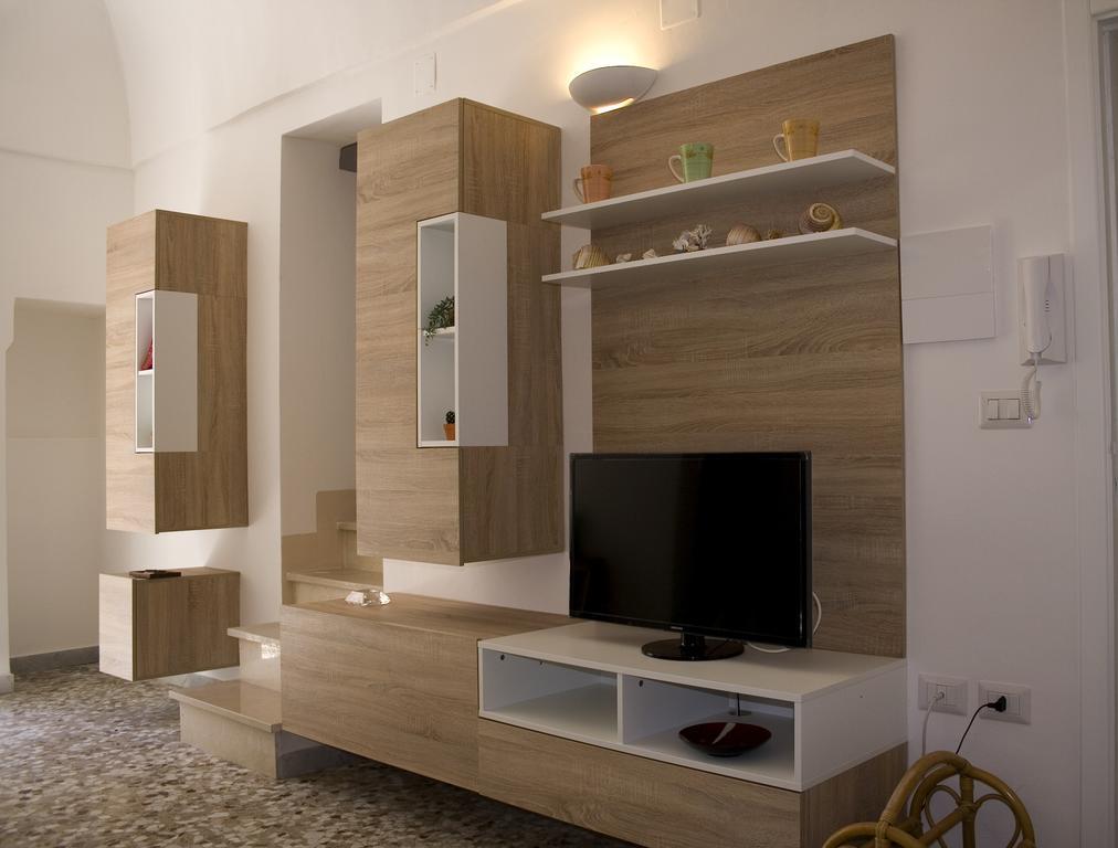 شقة Old Town House بولينيانو آ ماري الغرفة الصورة