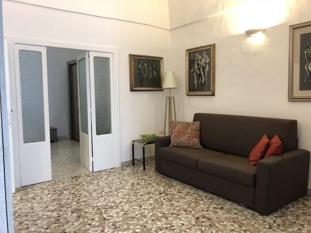 شقة Old Town House بولينيانو آ ماري المظهر الخارجي الصورة